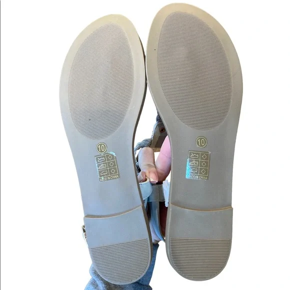 Journee Collection Genevive Sandals - Picture 6 of 9